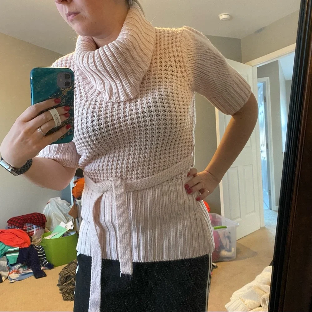 pink sweater - Picture 3 of 7
